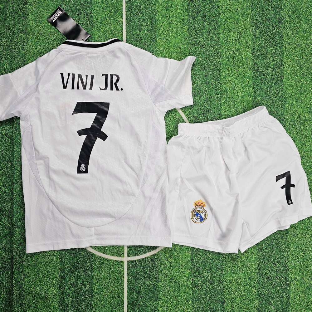 Real Madrid Kids Soccer Jersey Kit YouthReal Madrid  jersey/ Jersey and Shorts